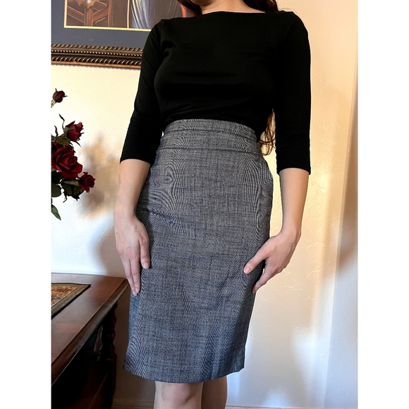 WHBM Pencil Skirt - Picture 3 of 7